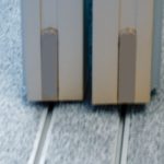 Schienensystem im Teppichboden