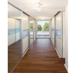 Begehbarer Kleiderschrank