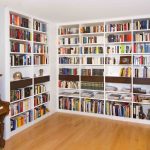 Regale für Bücher im Wohnzimmer